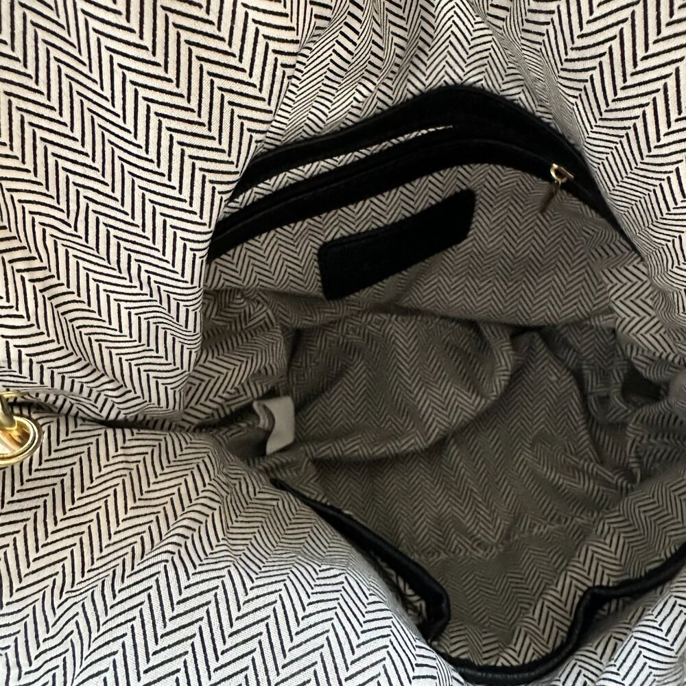 NWT* Steve Madden Grey Satchel with side zipper detail - Picture 6 of 9